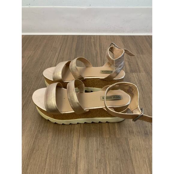 Steve Madden Gold Cork Platform Strap Sandal Sz 10 - Picture 4 of 6